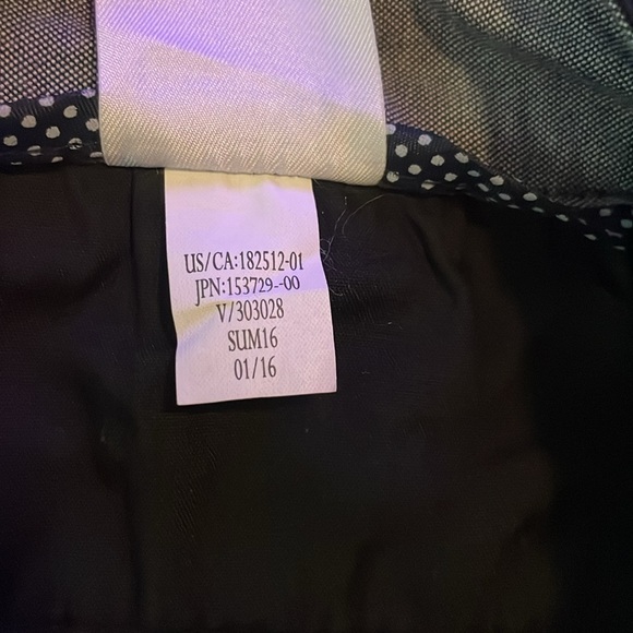 Banana Republic Hampton Fit Black Shorts Sz 10 - Picture 4 of 7